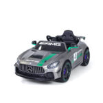 Coche mercedes niño, color gris y verde con diseño deportivo y detalles de competicion