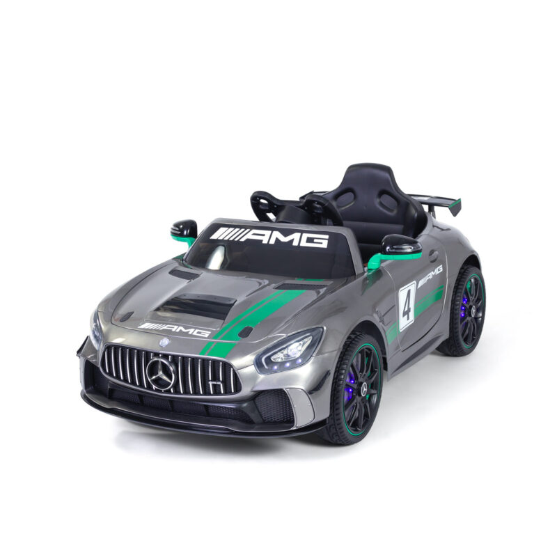 Coche para niños mercedes, color gris y verde con diseño deportivo y detalles de competicion
