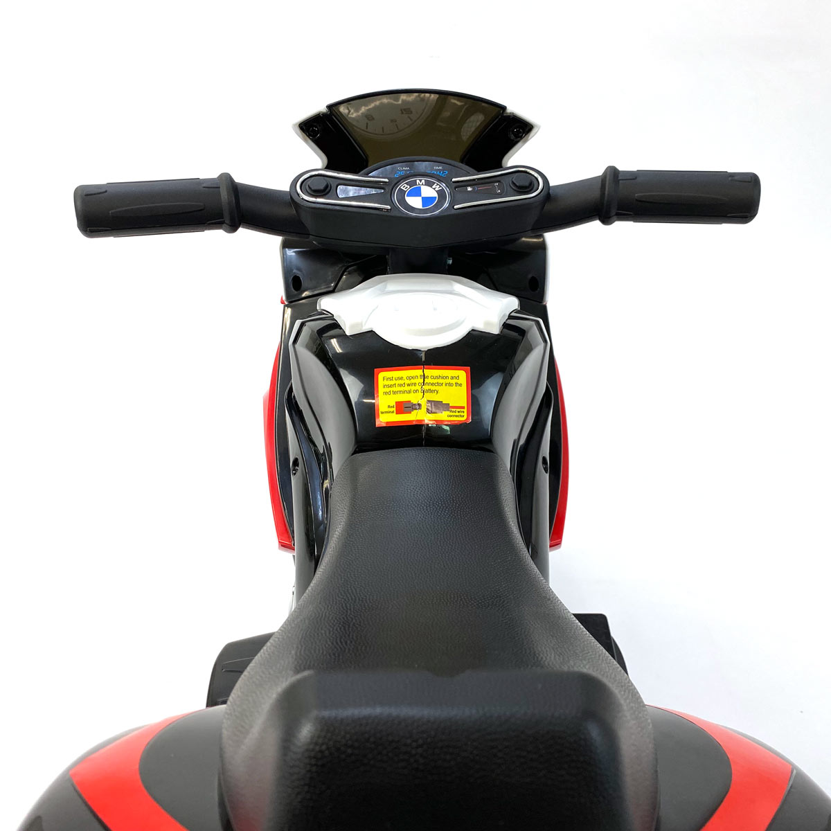 Moto-para-niños-BMW-triciclo-blanca-y-roja-detalle-5