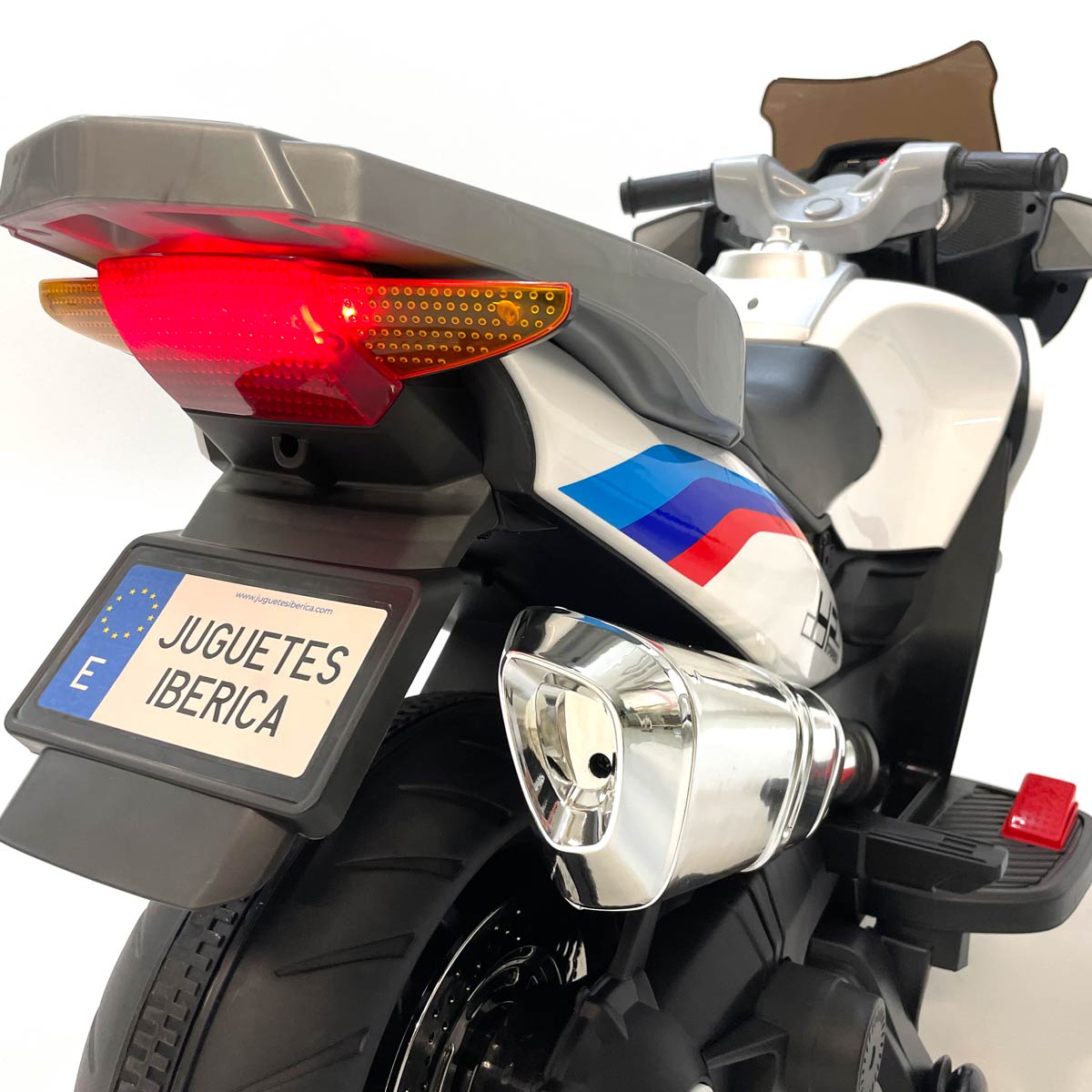 moto-estilo-turismo-blanca-para-niño-y-niña-detalle-8